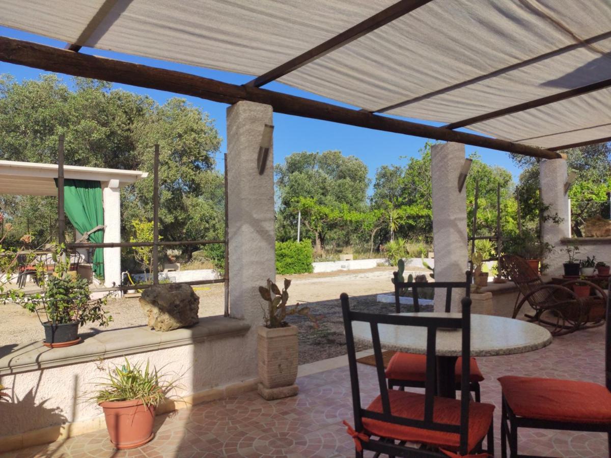 I Trulli D'A Ross Villa Ceglie Messapica Buitenkant foto